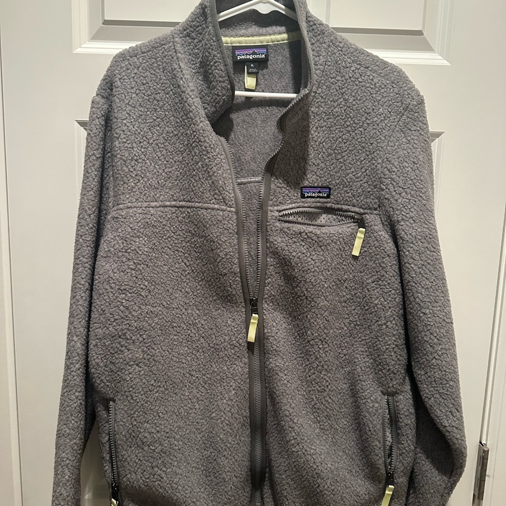 Patagonia Charcoal Full-Zip Fleece